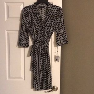 NWT 3/4 length sleeve button up dress. 14